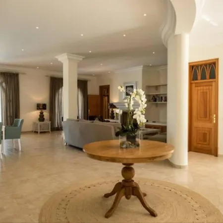 Monte Luxe - 6 Bedroom Luxury - Cinema - Pool Table - Jacuzzi *