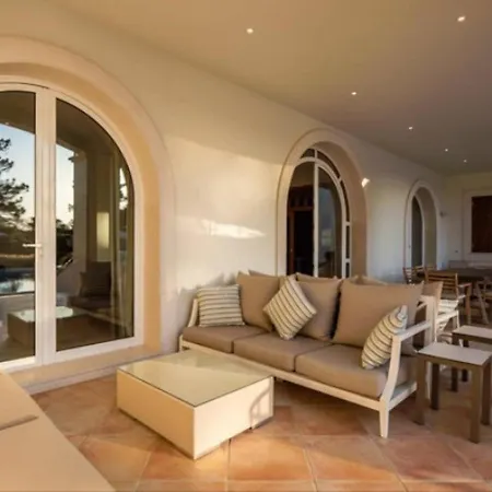 Monte Luxe - 6 Bedroom Luxury - Cinema - Pool Table - Jacuzzi *