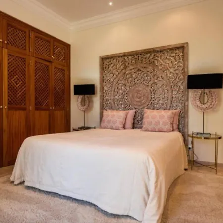 Monte Luxe - 6 Bedroom Luxury - Cinema - Pool Table - Jacuzzi